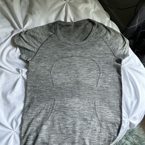 Lululemon Swiftly Tech Short Sleeve